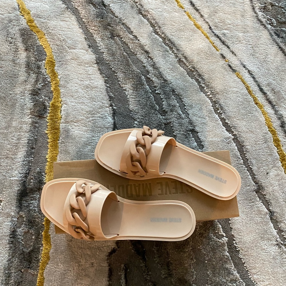 NWT Steve Madden jelly sandals - Picture 4 of 7